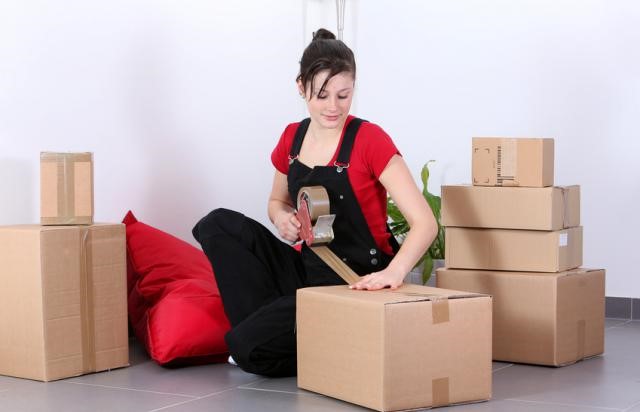 Dịch vụ dán tem đóng gói bao bì sản phẩm là gì