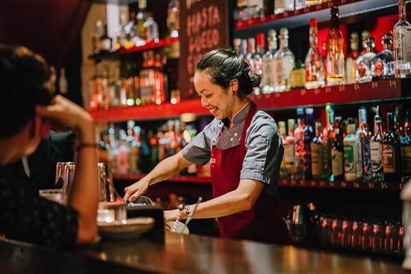 Tuyển dụng nhân viên phục vụ làm Part Time tại quận 8