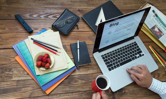 cộng tác viên viết bài cho các Fanpage, Website