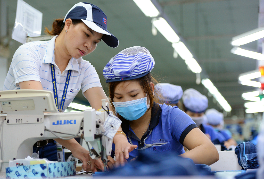 dịch vụ cho thuê công nhân may