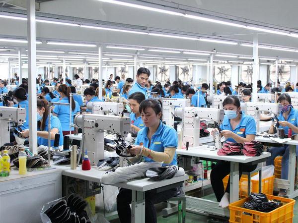 tuyển công nhân may thời vụ
